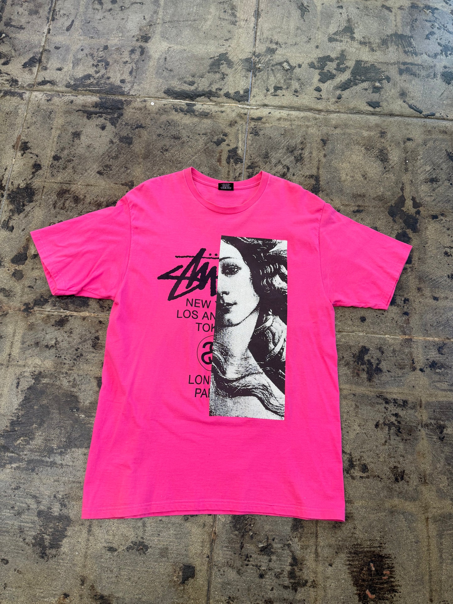 STUSSY VENUS PINK TEE (USED)
