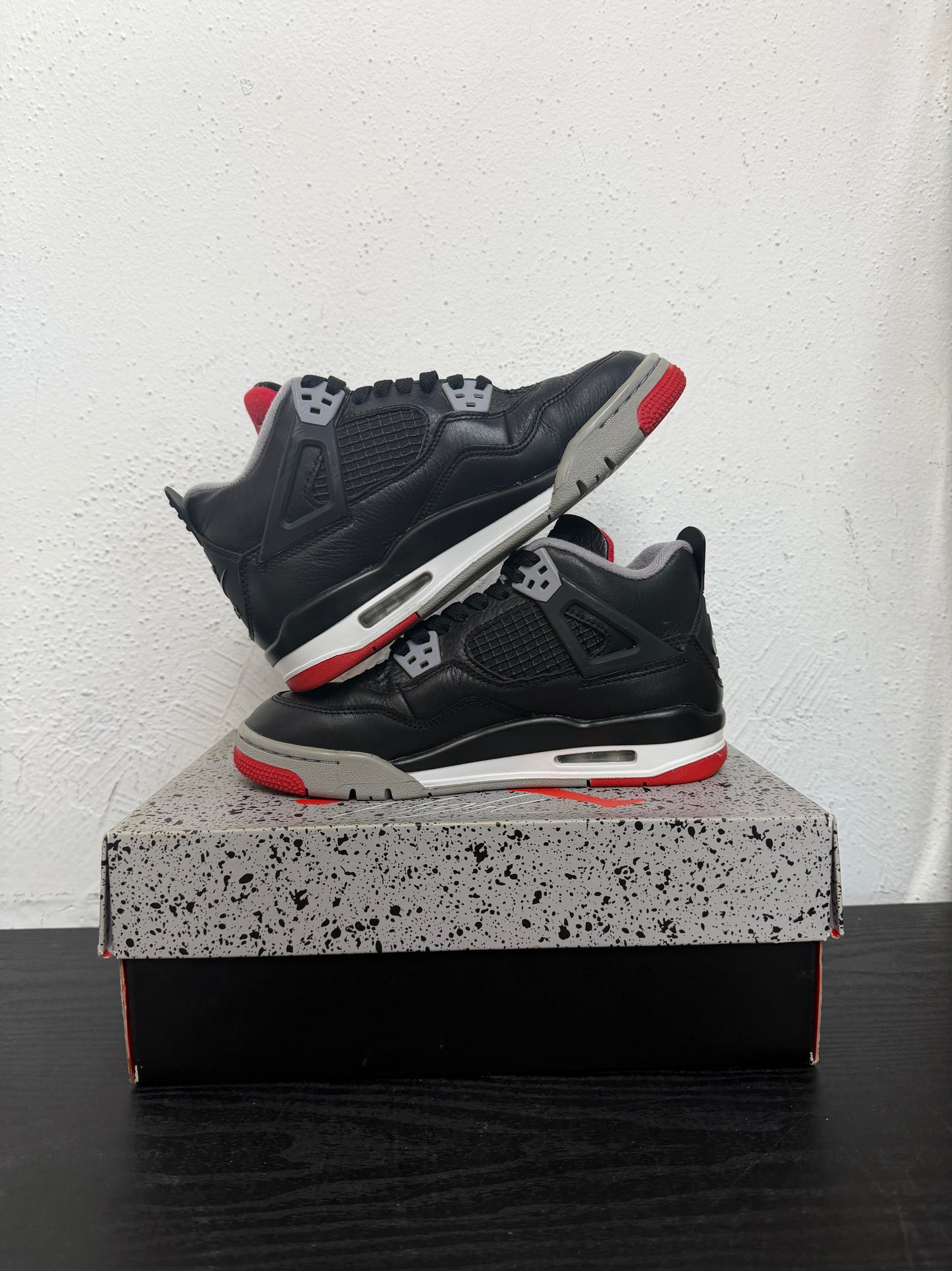 JORDAN 4 BRED REIMAGINED GS (USED)