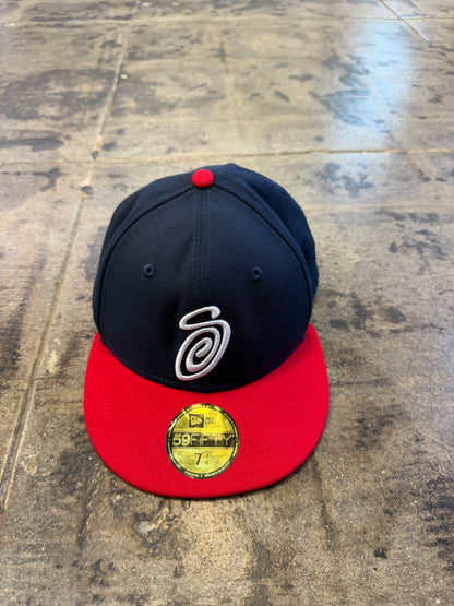 STUSSY NEW ERA CURLY S FITTED HAT