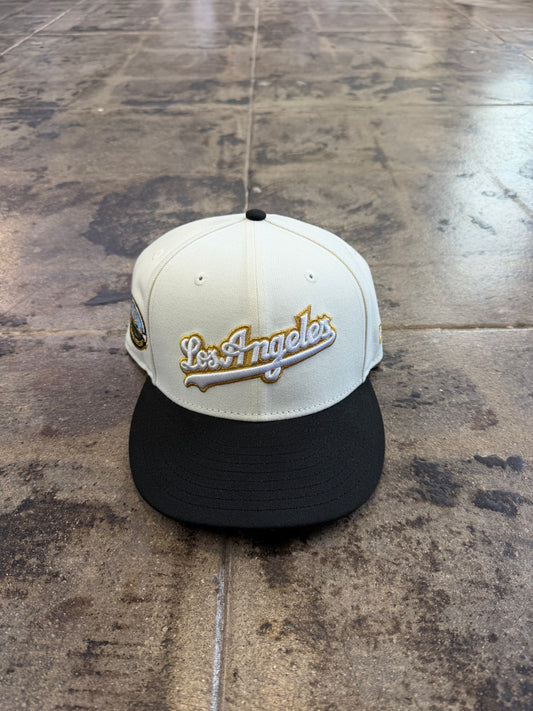 LOS ANGELES CREAM/GOLD FITTED HAT (USED)
