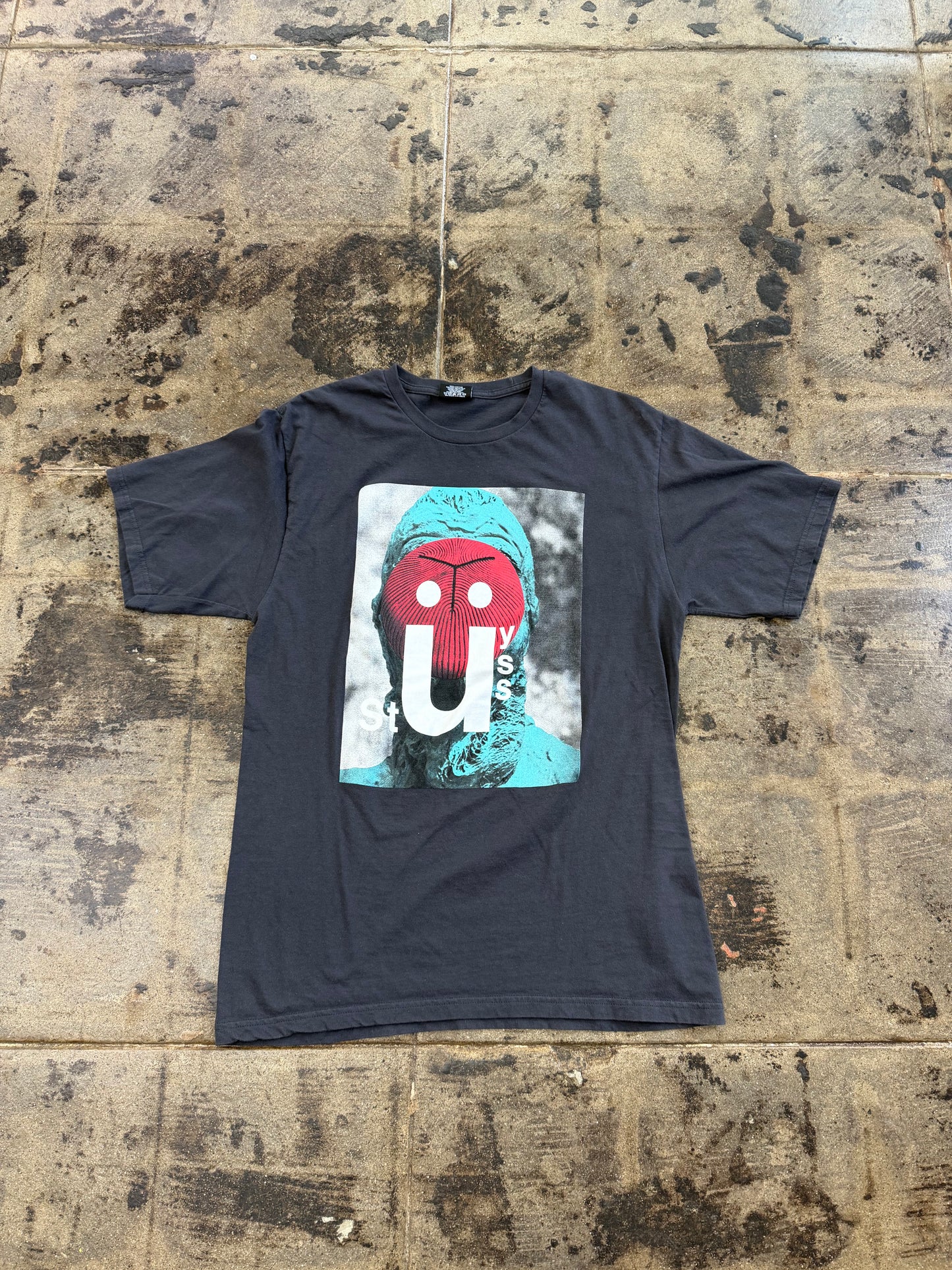 STUSSY U FACE GREY TEE (USED)