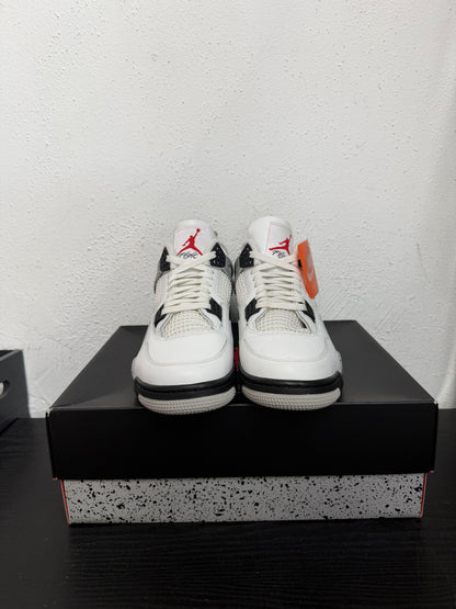 JORDAN 4 WHITE CEMENT (USED)