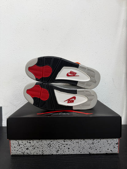 JORDAN 4 WHITE CEMENT (USED)