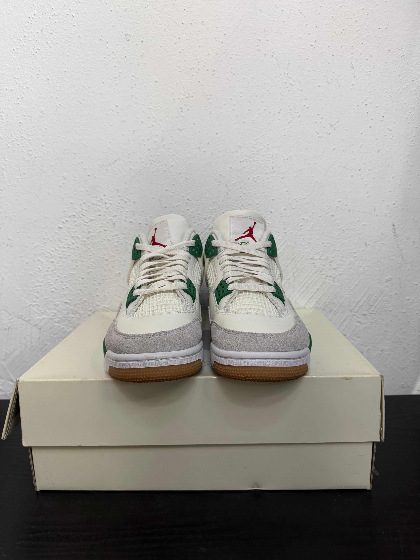 JORDAN 4 SB PINE GREEN (USED)
