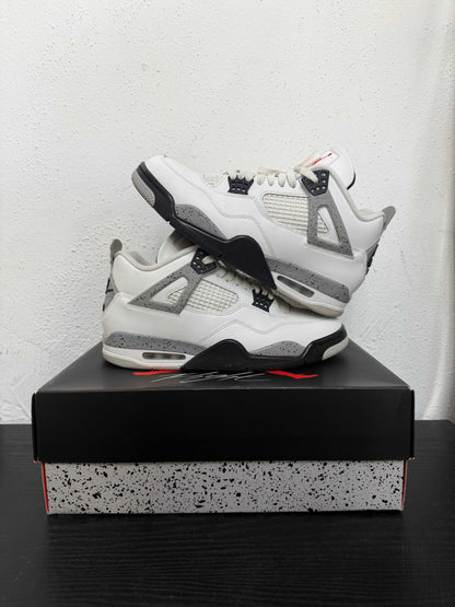 JORDAN 4 WHITE CEMENT (USED)