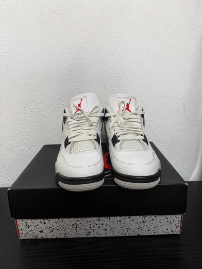 JORDAN 4 WHITE CEMENT (USED)