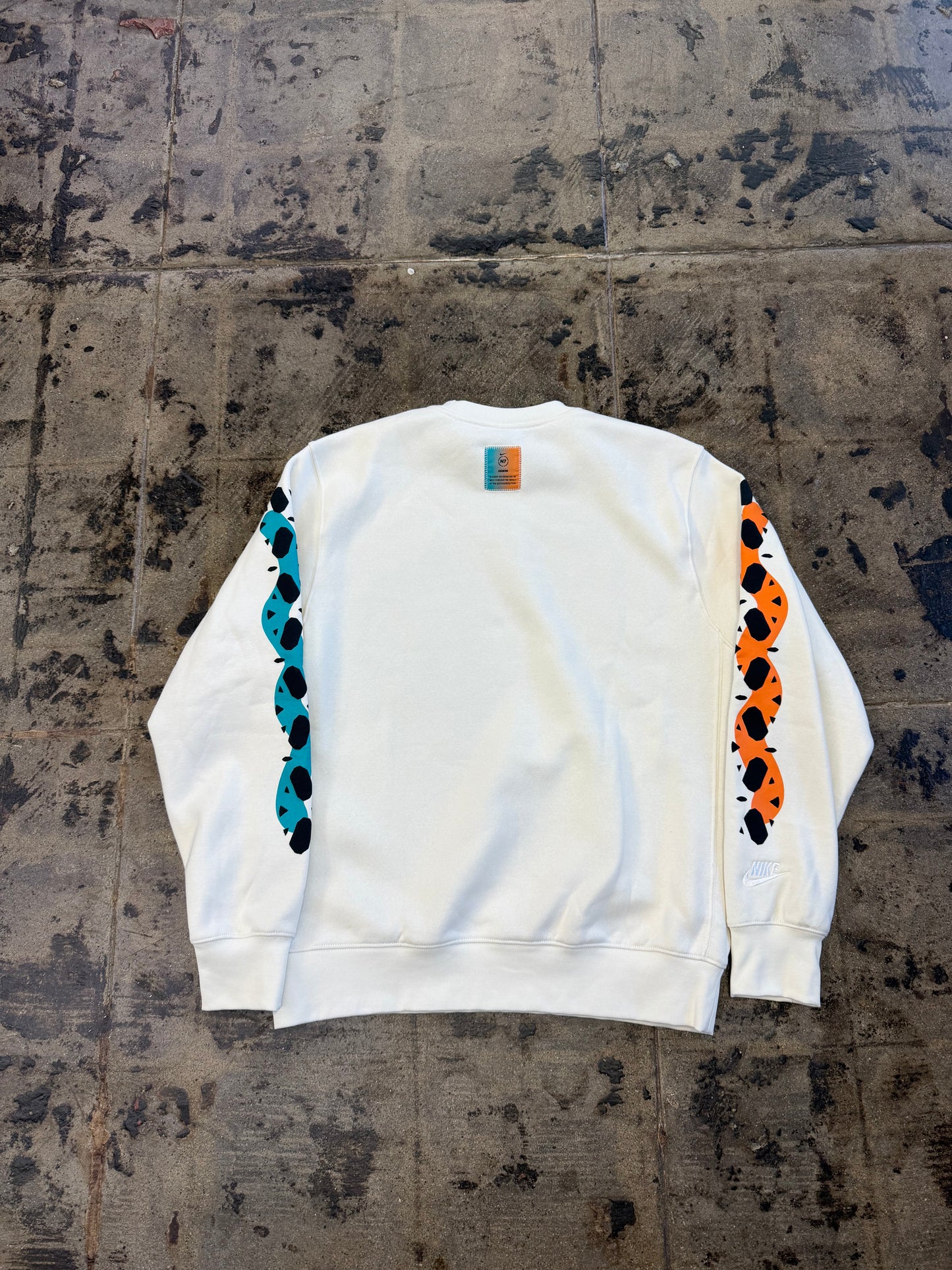 NIKE N7 CREAM CREWNECK