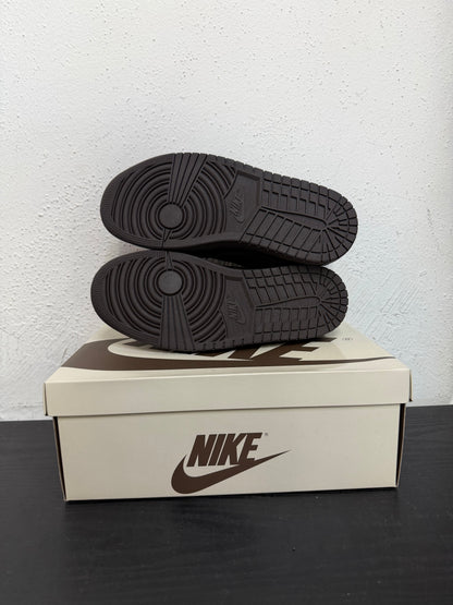 JORDAN 1 LOW TRAVIS SCOTT VELVET BROWN