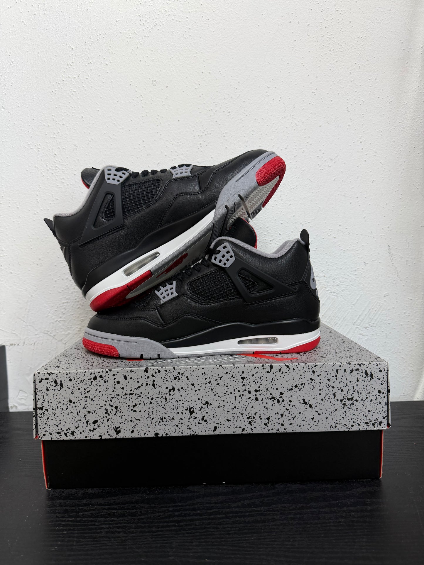 JORDAN 4 REIMAGINED BRED