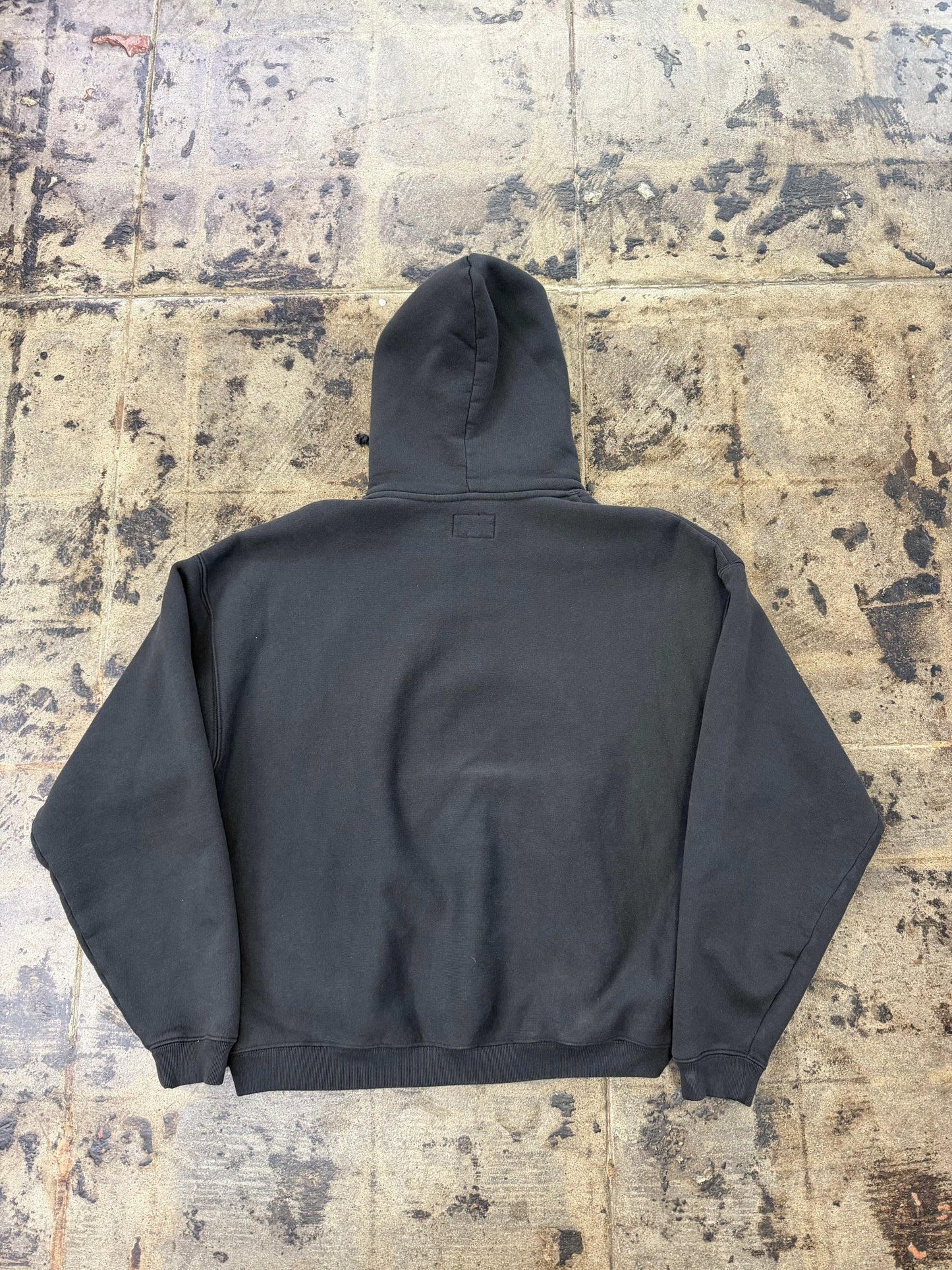 STUSSY 80 BLACK HOODIE (USED)