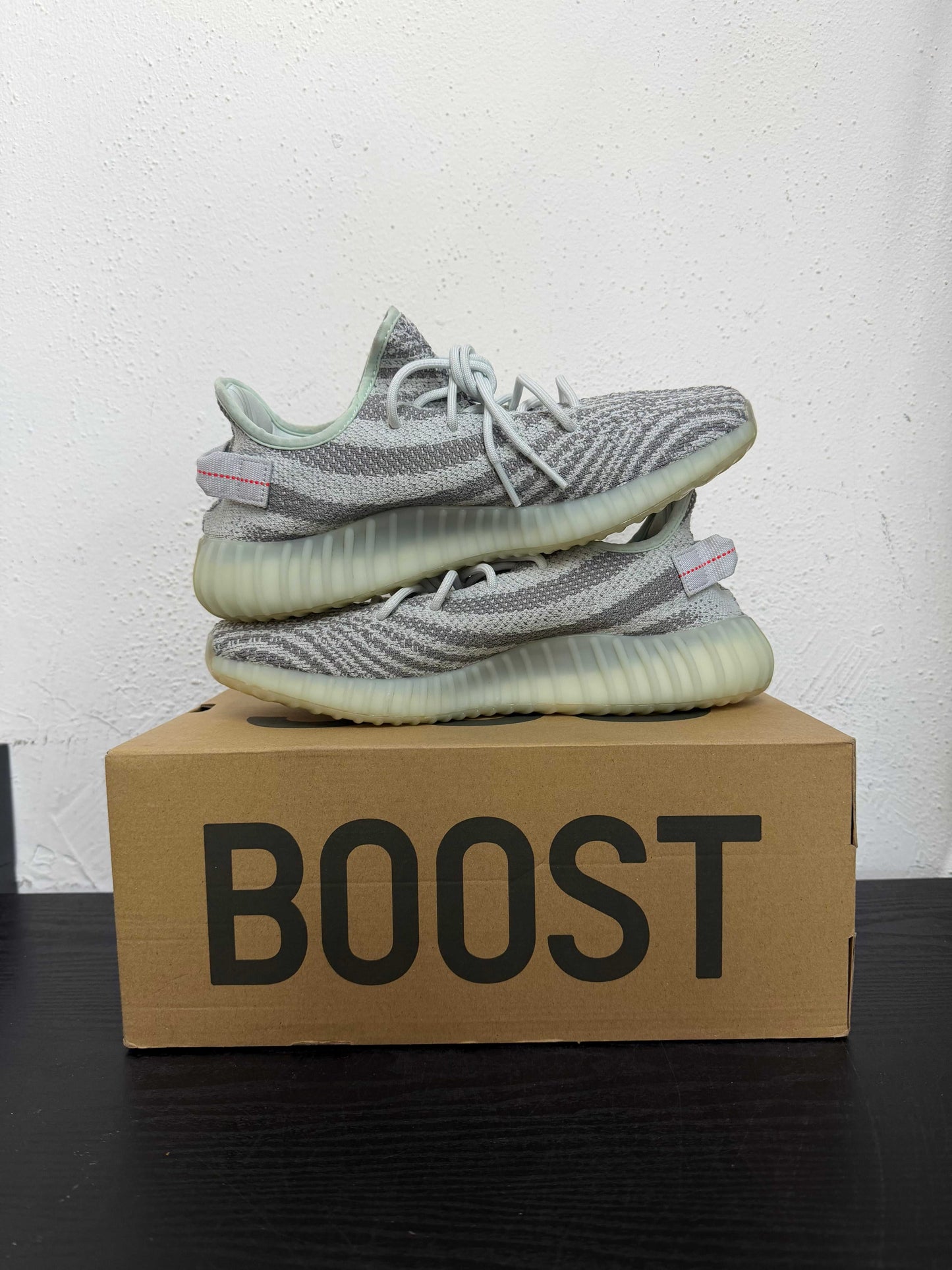 YEEZY 350 BLUE TINT (USED)