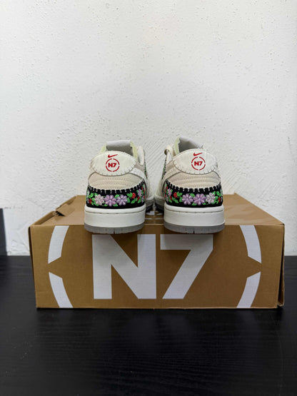DUNK LOW SB DECON N7 BLACK SAIL