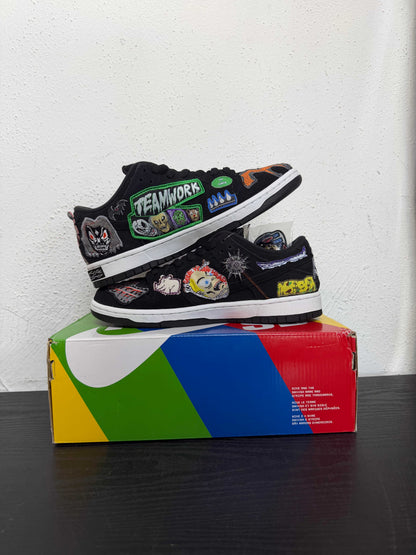 DUNK LOW SB NECKFACE