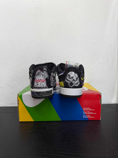 DUNK LOW SB NECKFACE