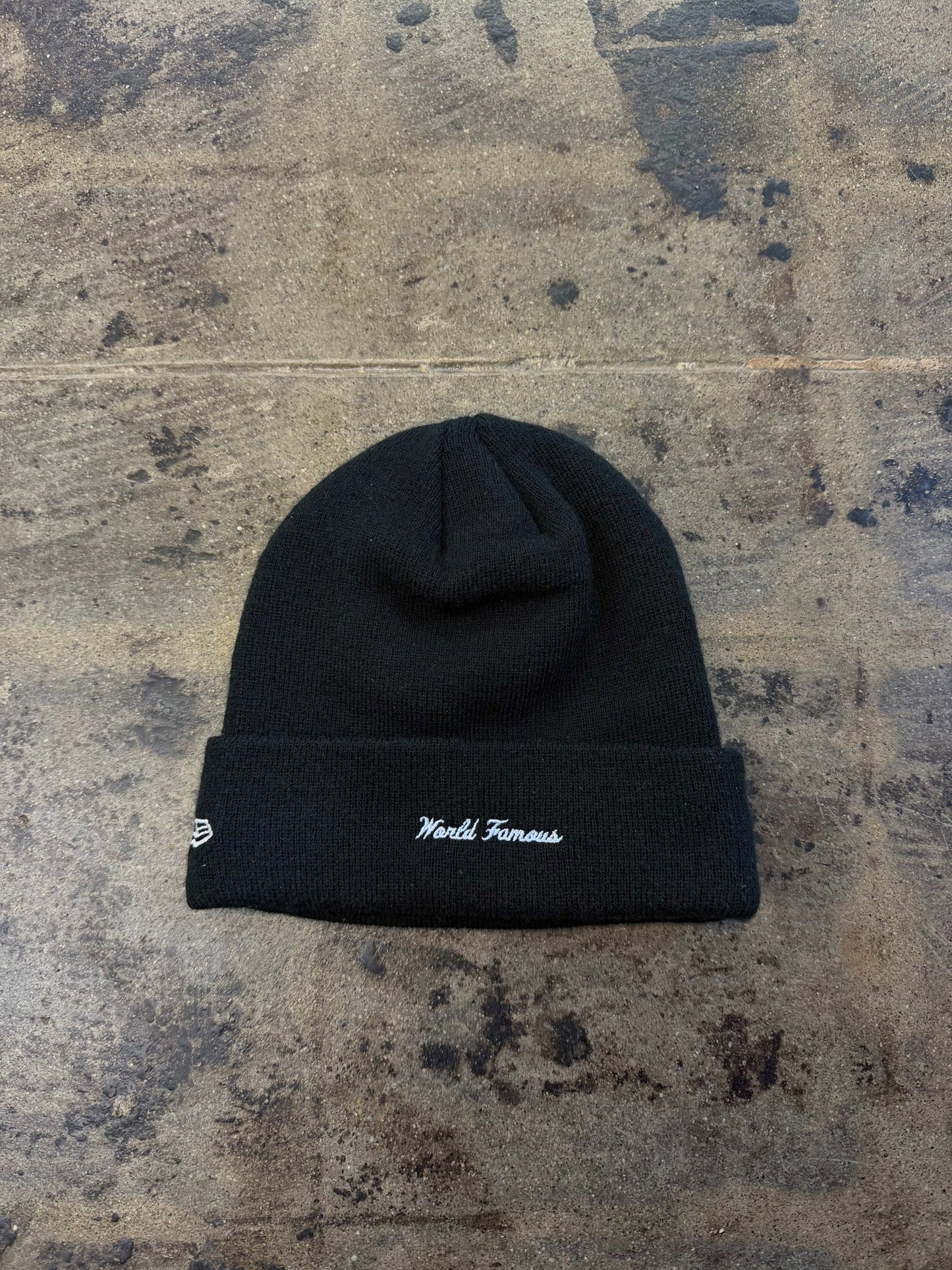 SUPREME NEW ERA SUPREME BLACK BEANIE (USED)