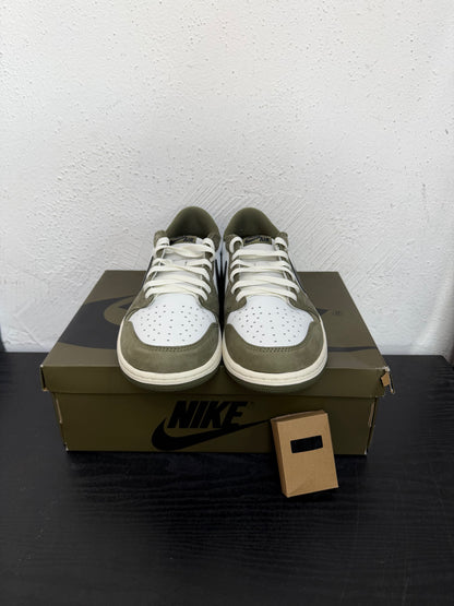 JORDAN 1 LOW MEDIUM OLIVE (USED)