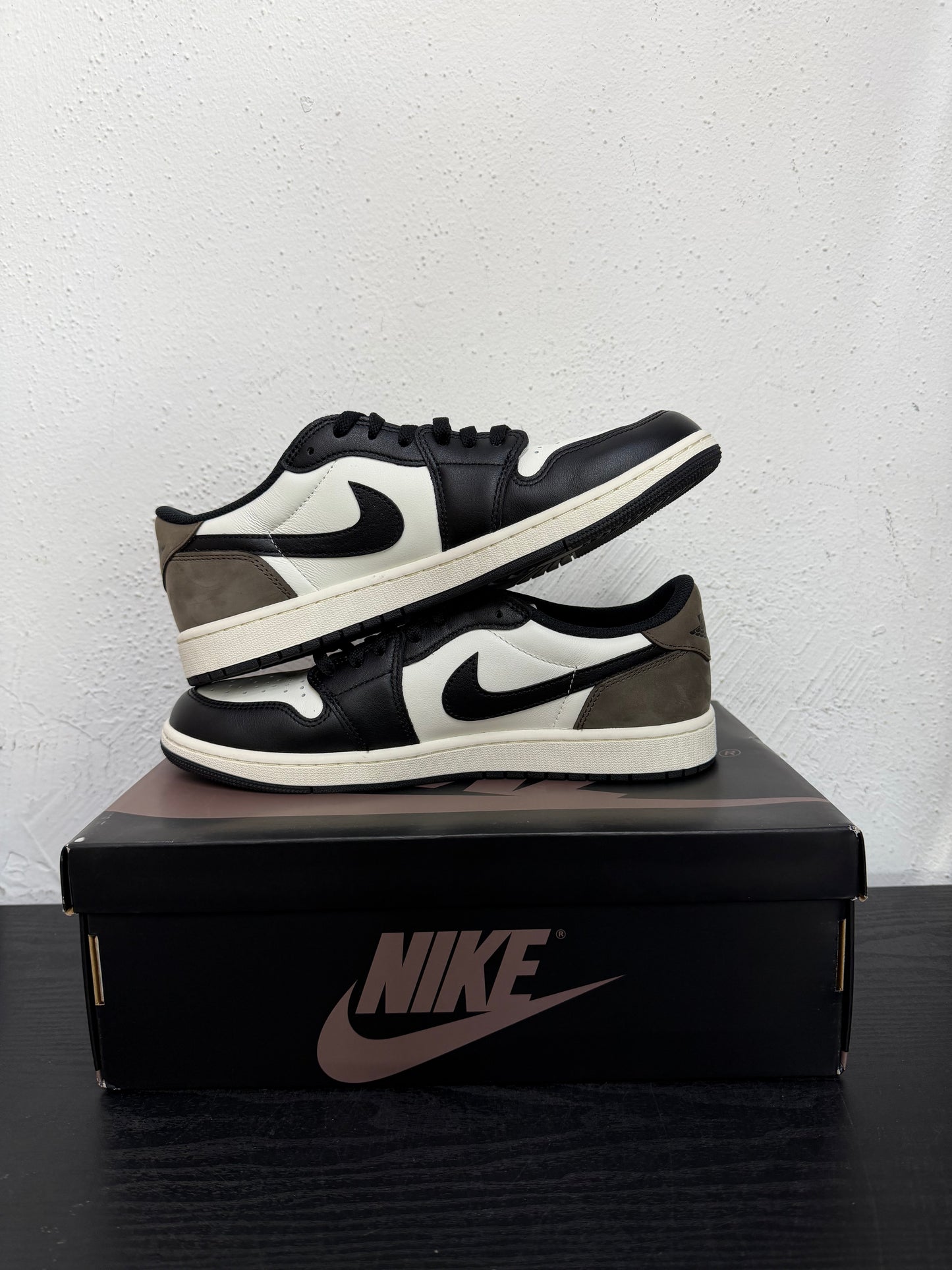 JORDAN 1 LOW MOCHA (USED)