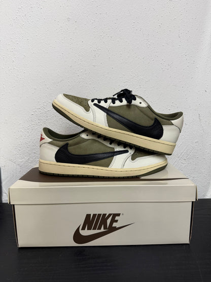 JORDAN 1 LOW TRAVIS SCOTT MEDIUM OLIVE (USED)