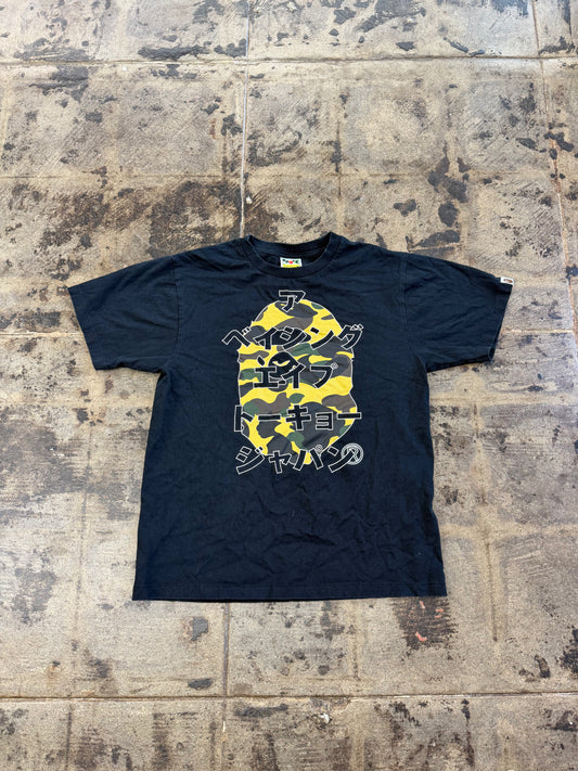 BAPE CAMO KATAKANA BLK/YELLOW TEE