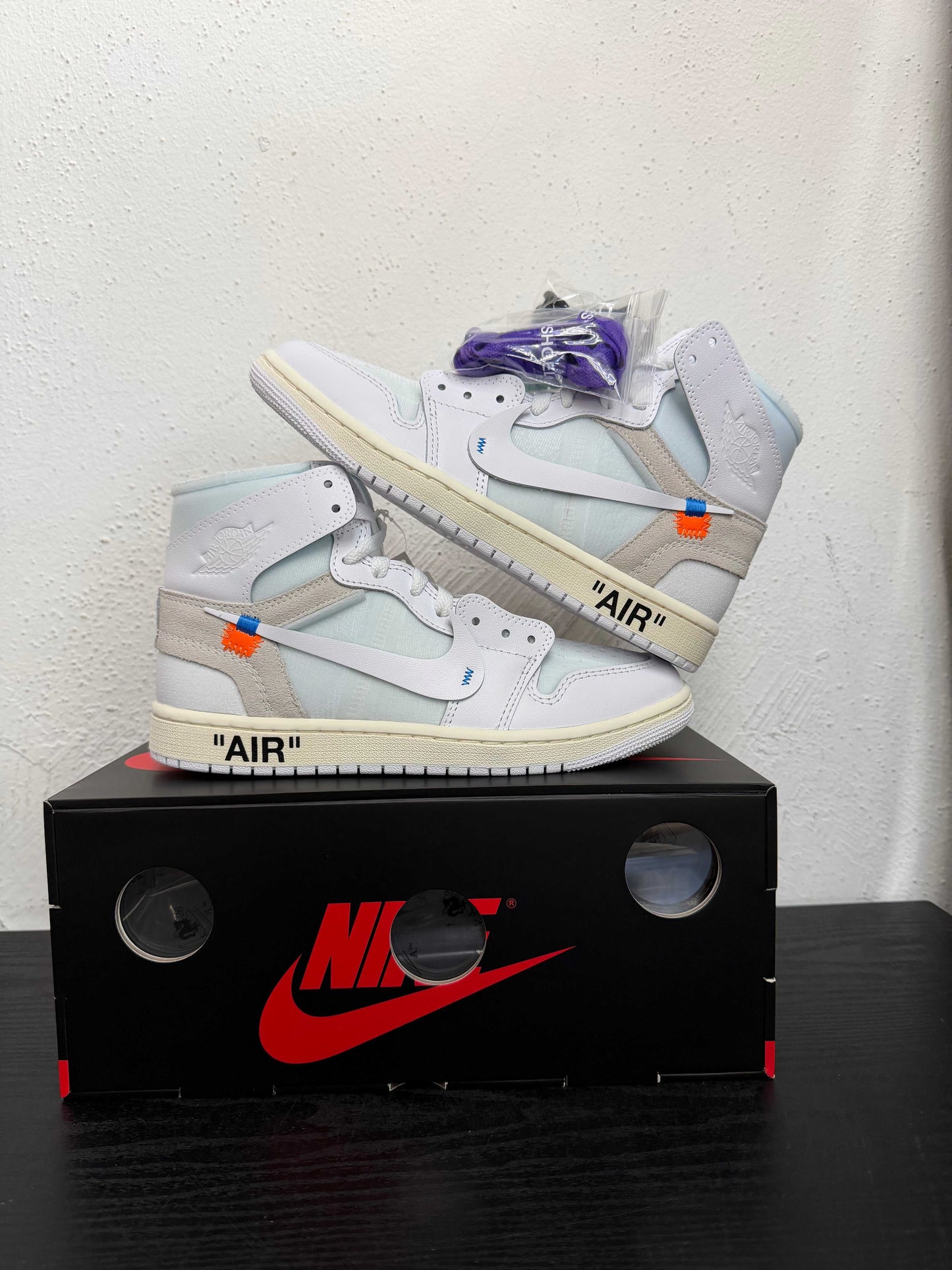 JORDAN 1 VIRGIL ABLOH ALASKA