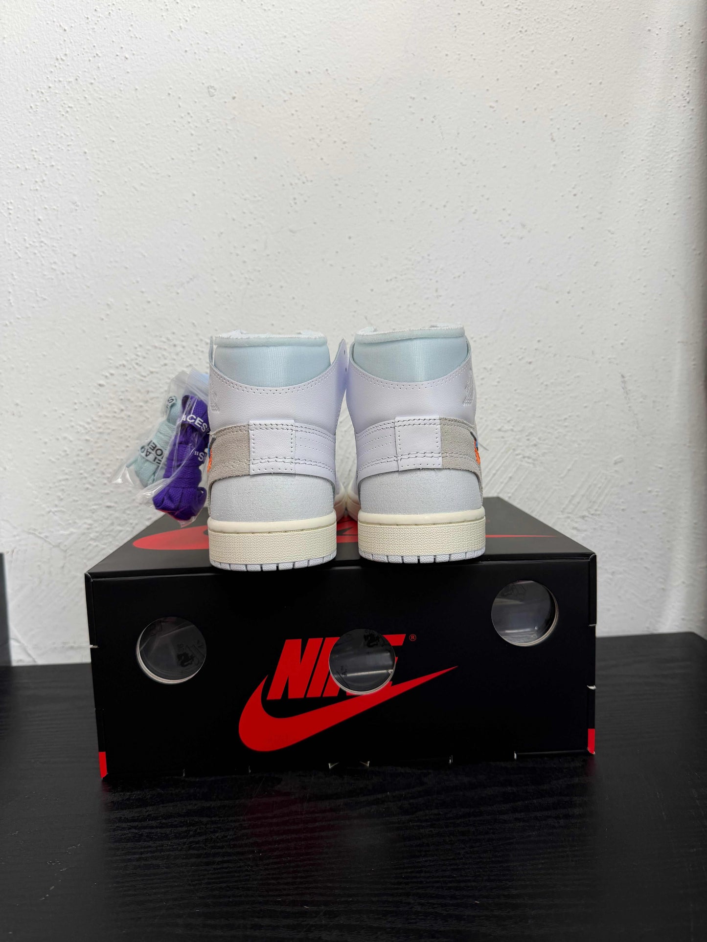 JORDAN 1 VIRGIL ABLOH ALASKA