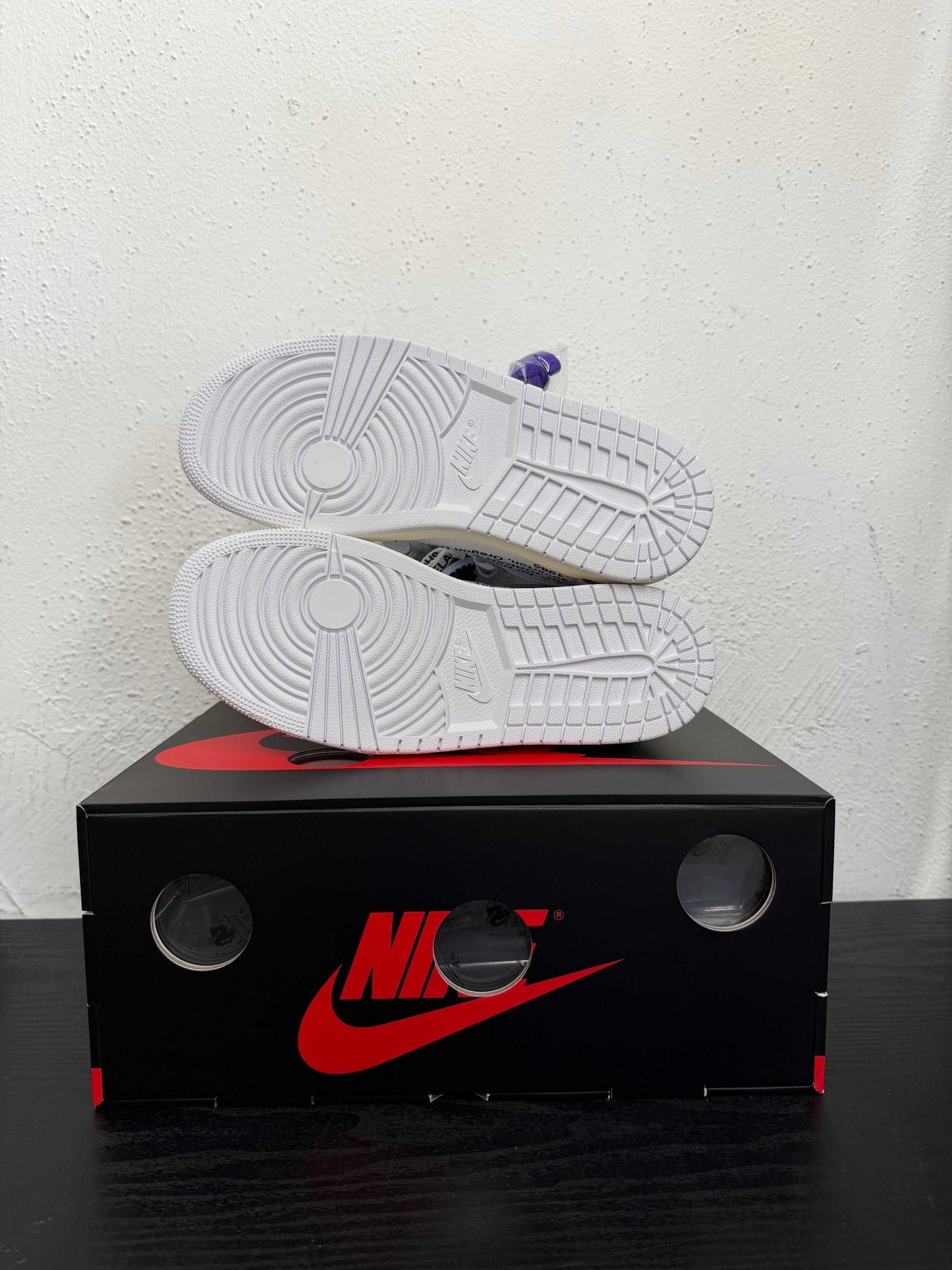 JORDAN 1 VIRGIL ABLOH ALASKA