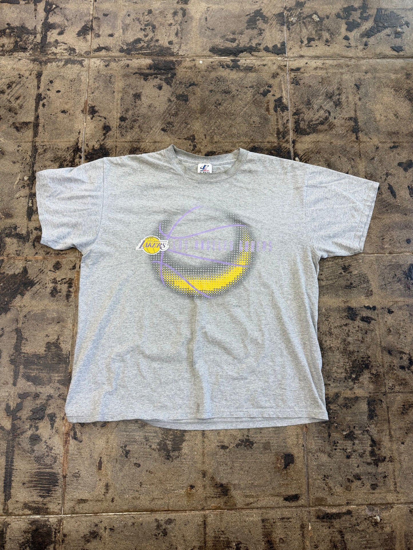 LA LAKERS GREY TEE