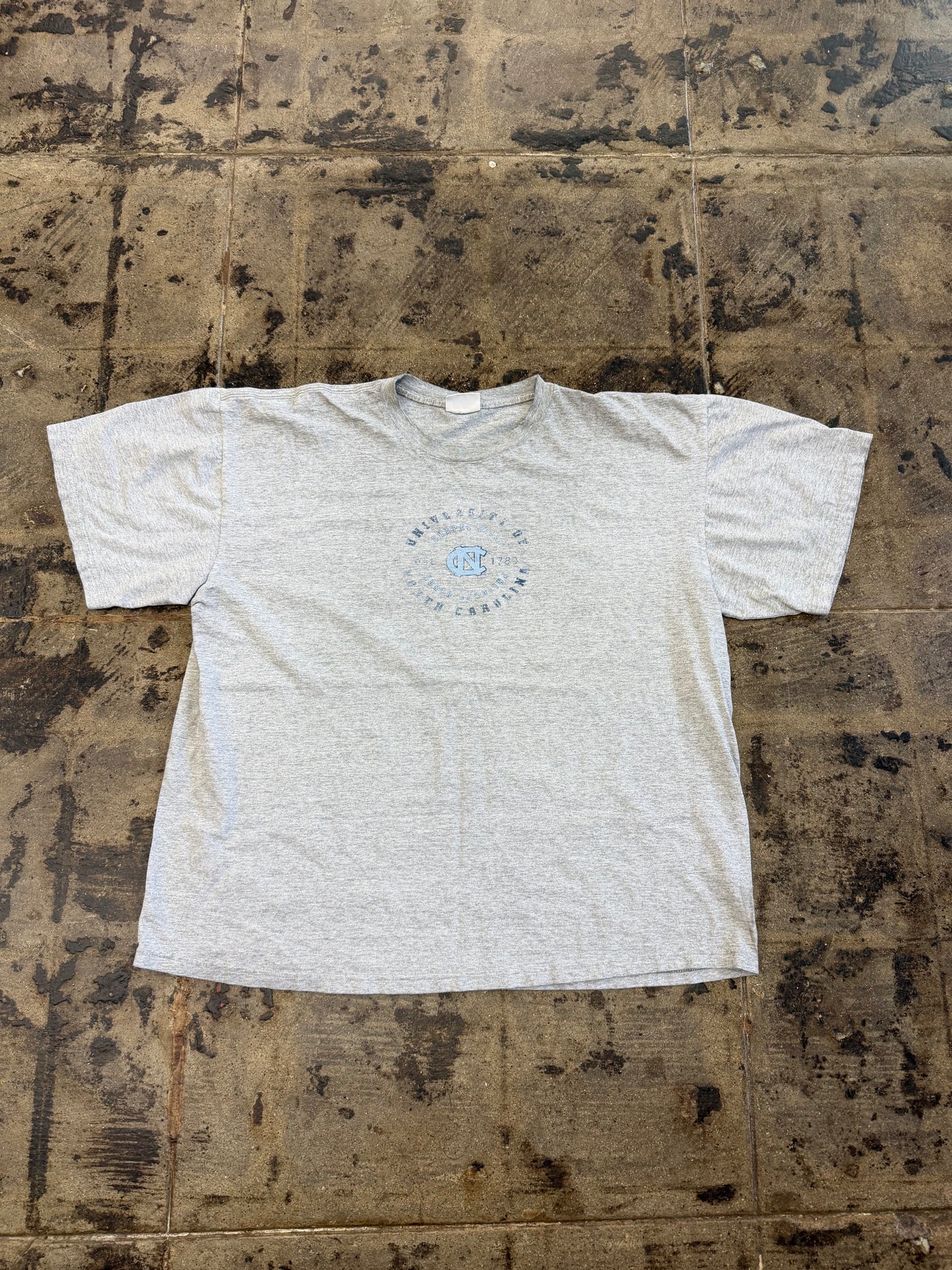 UNIVERSITY OF NORTH CAROLINA GREY TEE