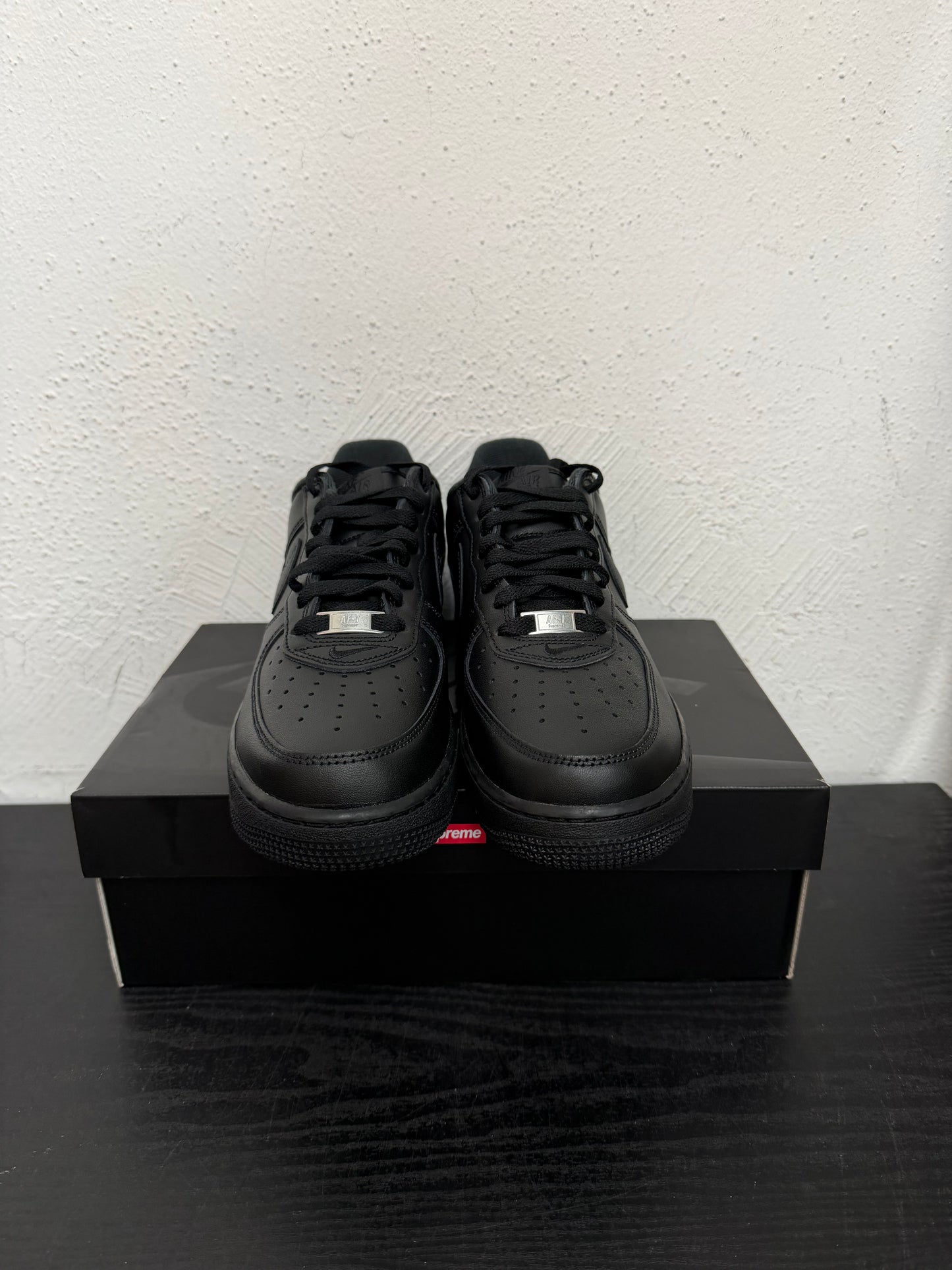 AIR FORCE 1 LOW SUPREME BLACK