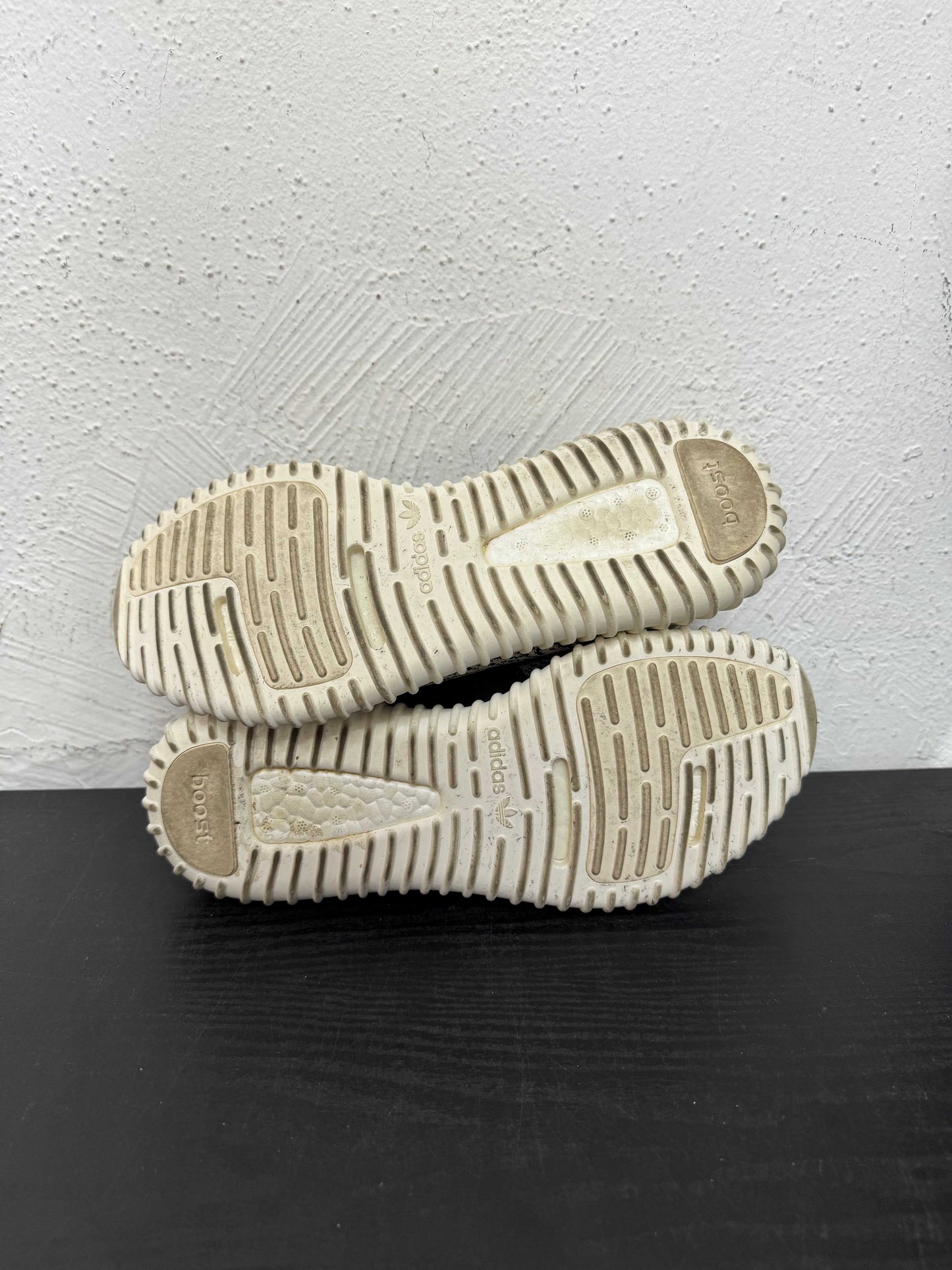 YEEZY 350 TURTLE DOVE (USED) (NB)