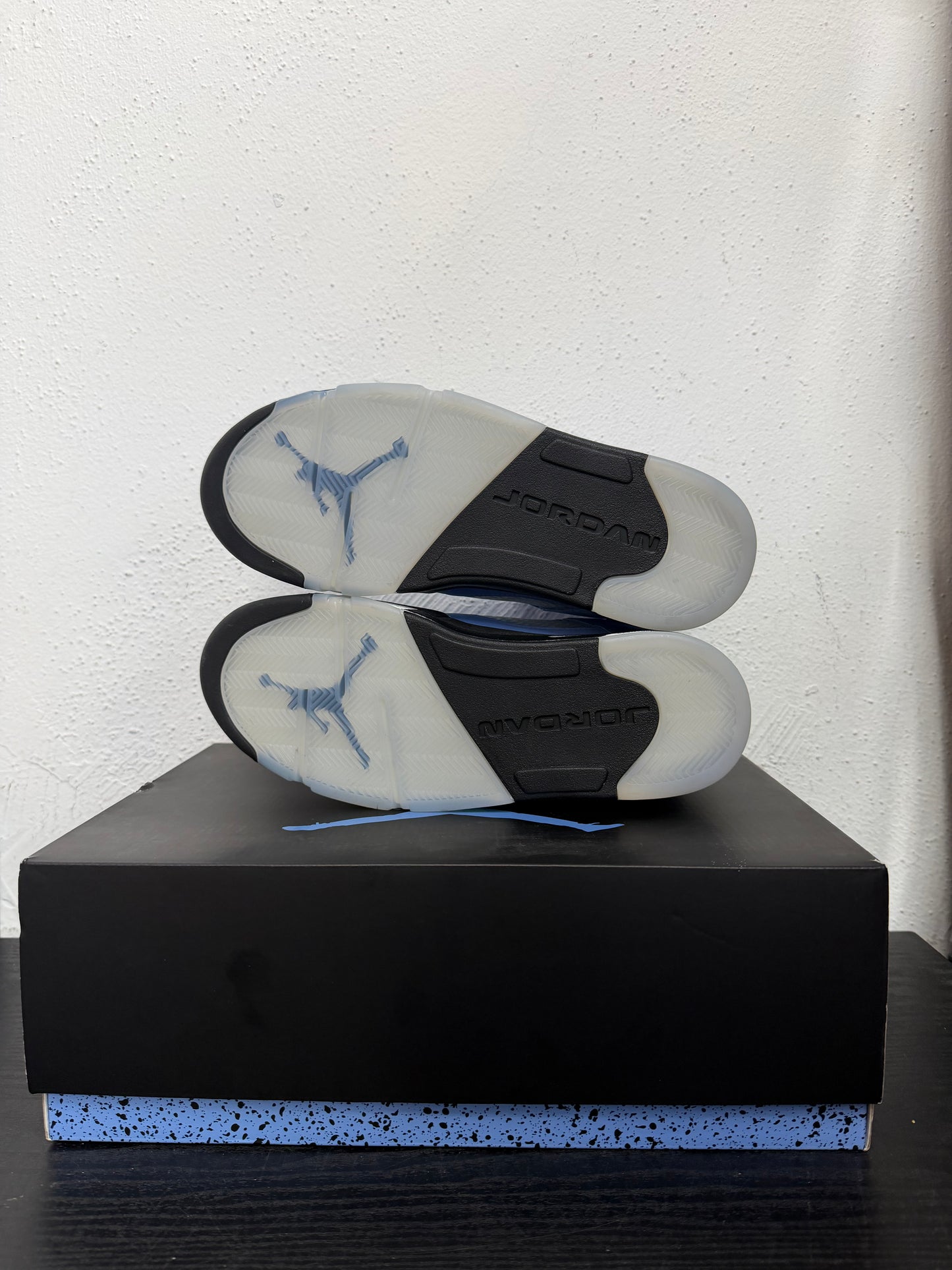 JORDAN 5 UNC