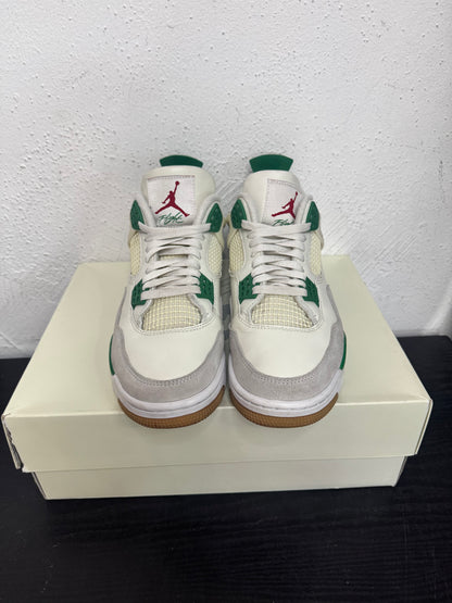 JORDAN 4 SB PINE GREEN (USED)