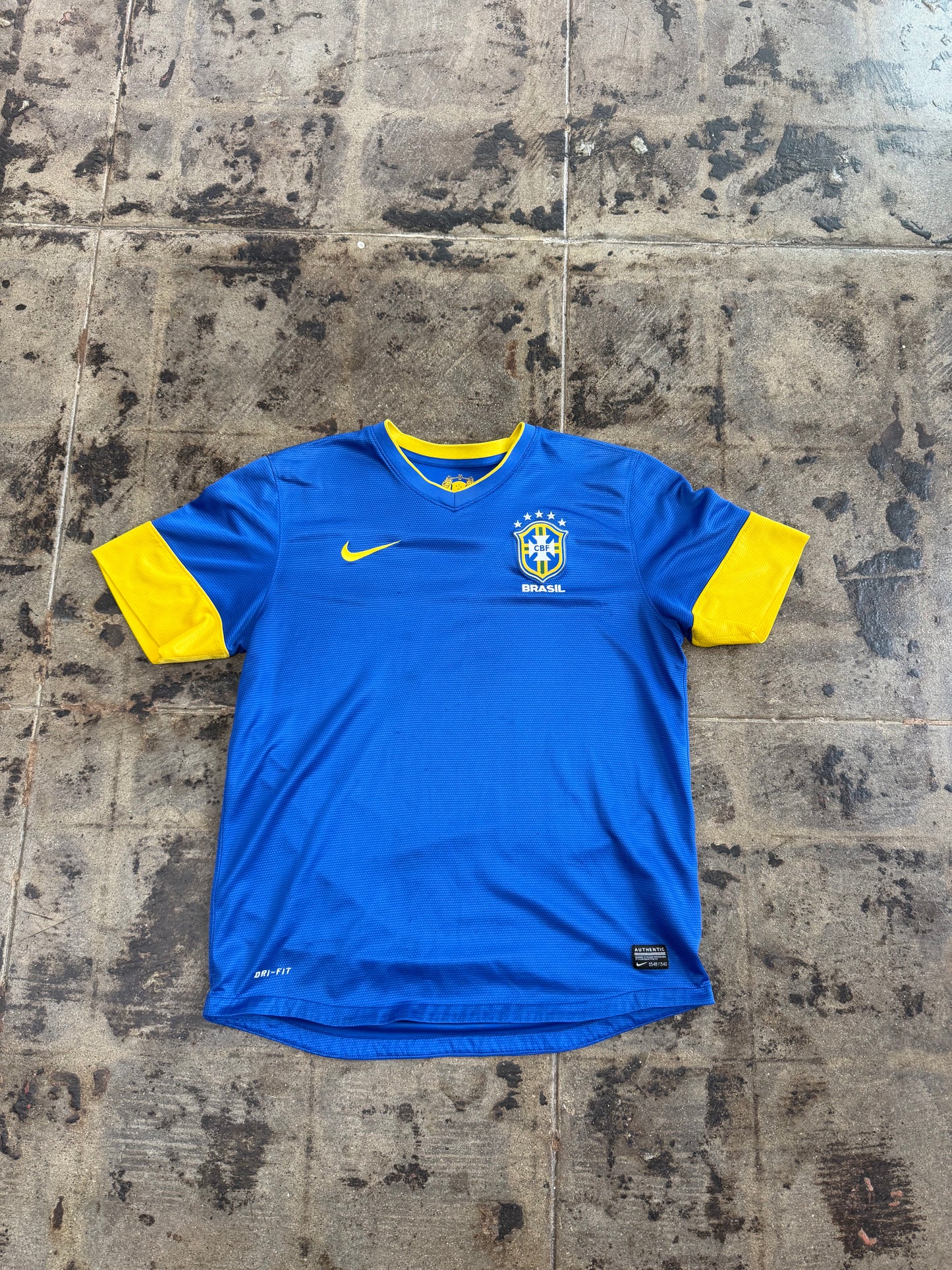 NIKE BRASIL 12-13' AWAY JERRSEY