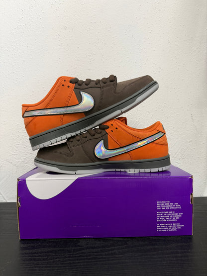 NIKE SB DUNK LOW MUNI FAST PASS