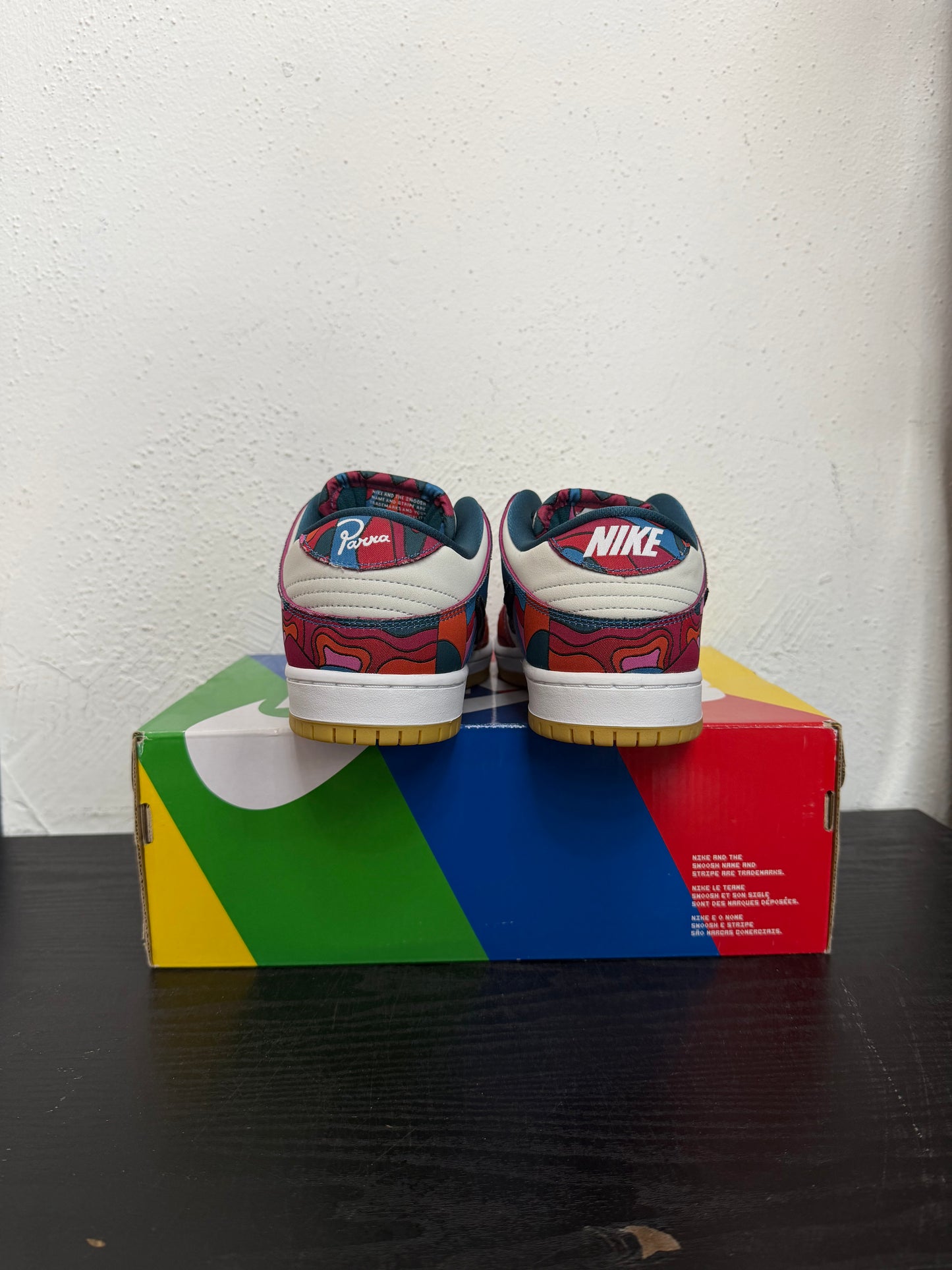 DUNK LOW SB PARRA ABSTRACT