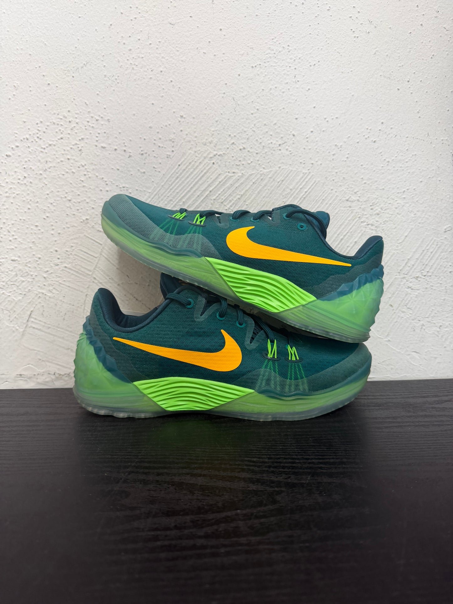 KOBE ZOOM 5 VENOMENON 5 RADIANT EMERALD