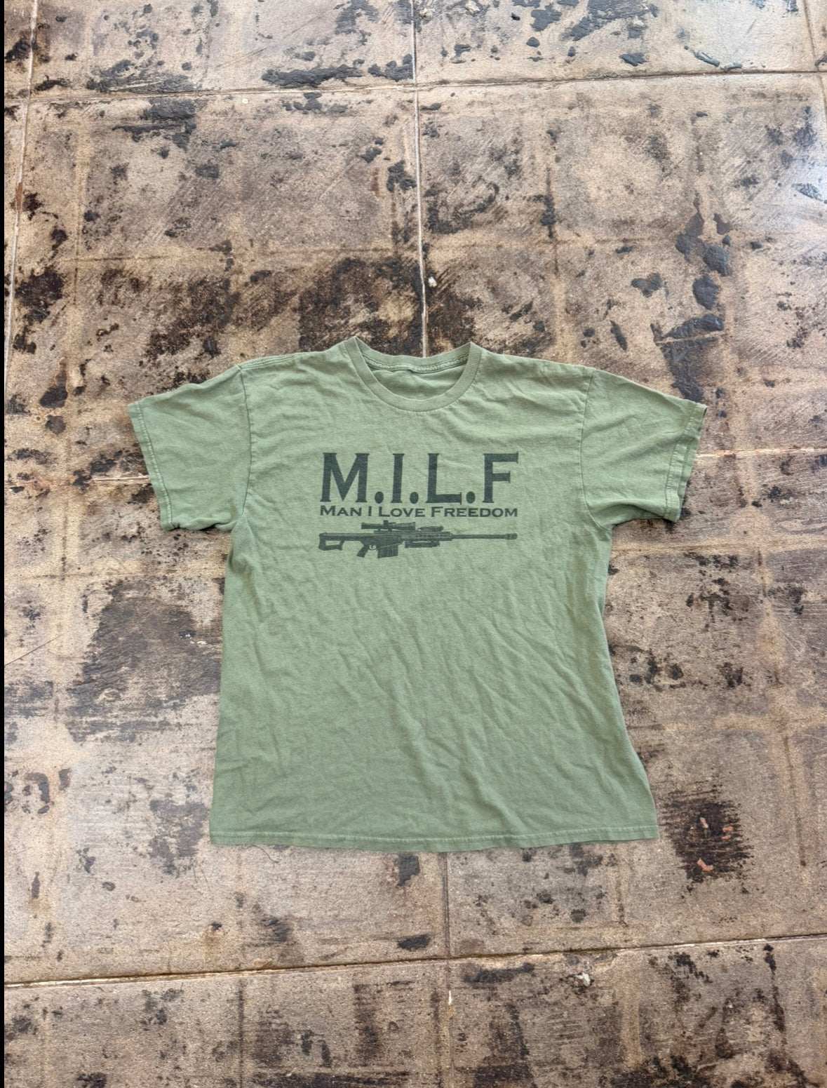MILF GREEN RIFLE TEE