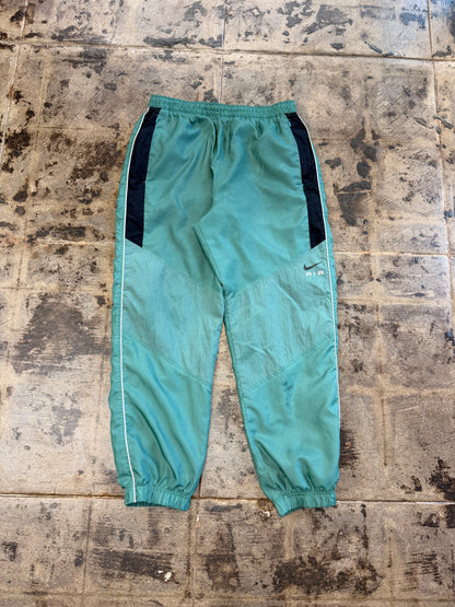 GREEN NIKE TRACKSUIT