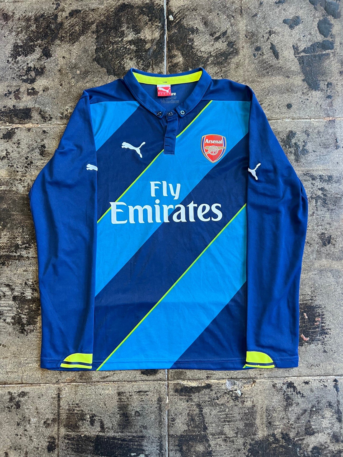 14-15’ PUMA ARSENAL OZIL LONG SLEEVE JERSEY