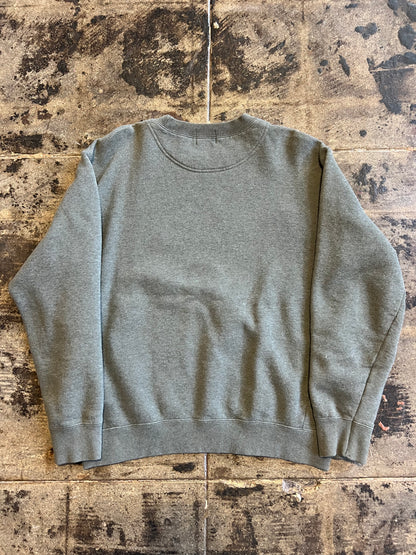 MCM CREWNECK