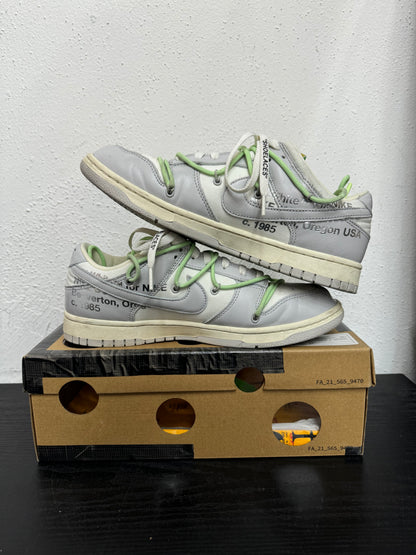 DUNK LOW OFF WHITE LOT 7 (USED)