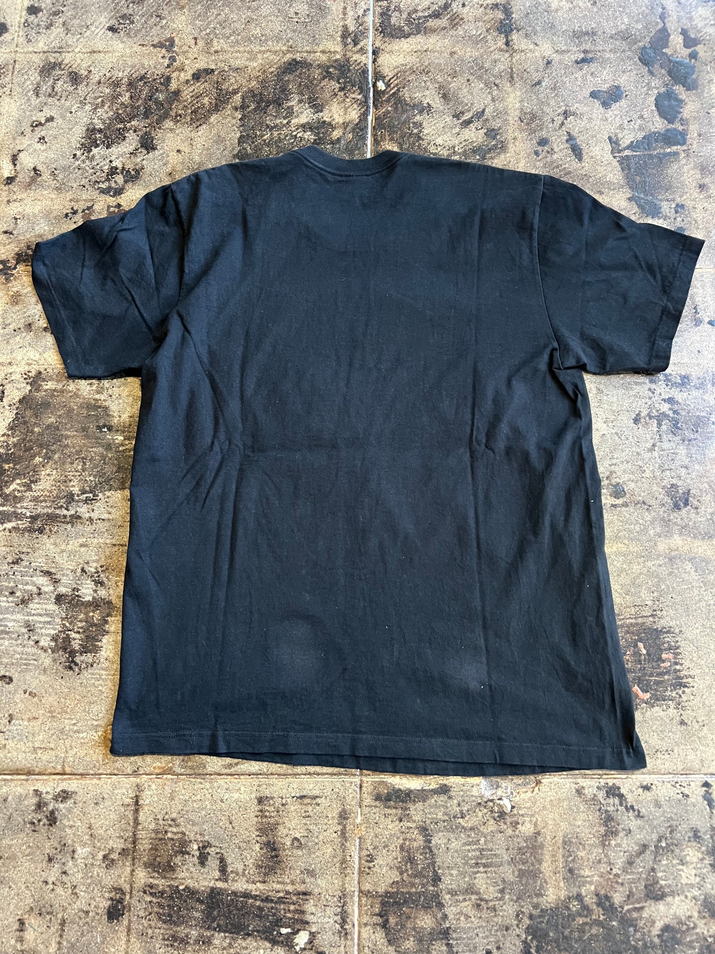 SUPREME GUTS TEE