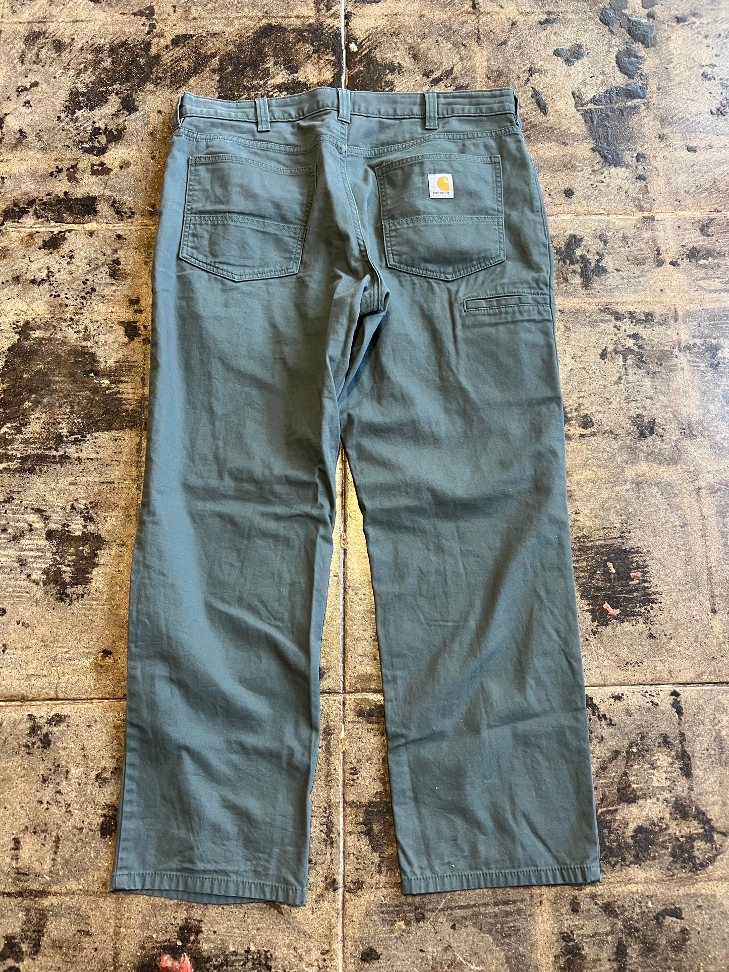 OLIVE GREEN CARHARTT  JEANS