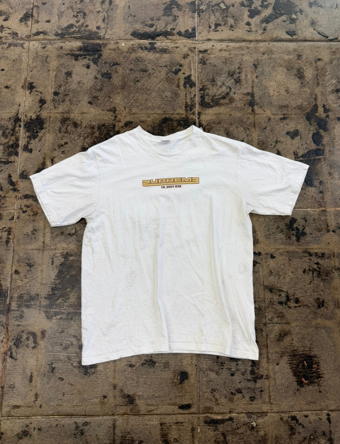SUPREME CONNECTED NEW YORK WHITE TEE