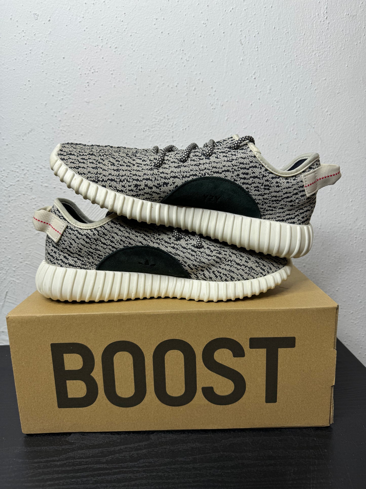 YEEZY 350 TURTLE DOVE (USED)