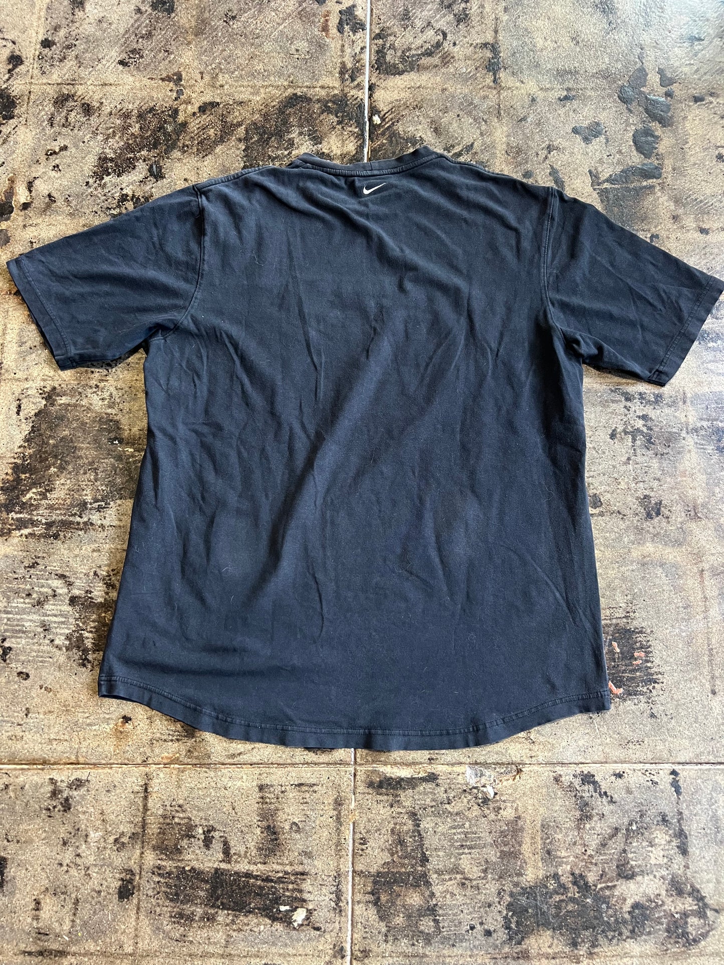 BLACK MICKEY EMBROIDERY TEE