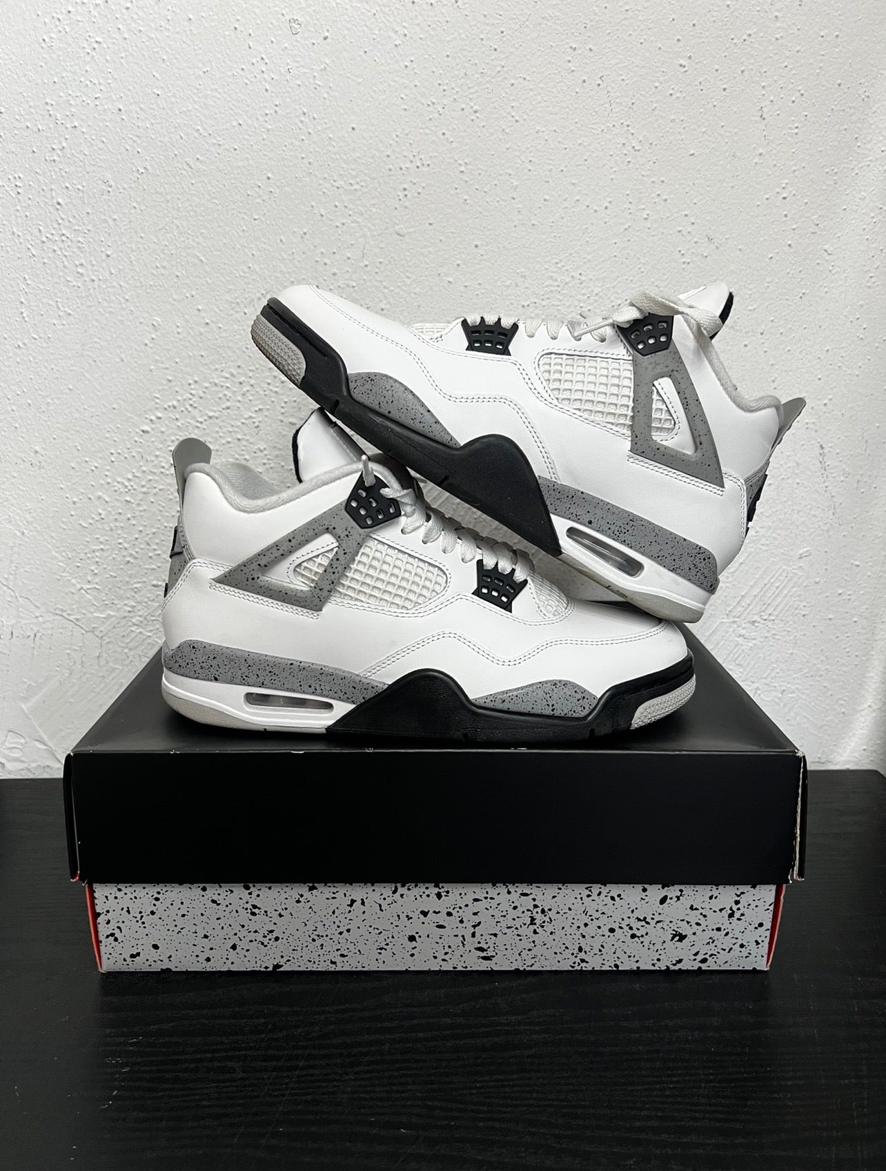 JORDAN 4 WHITE CEMENT USED