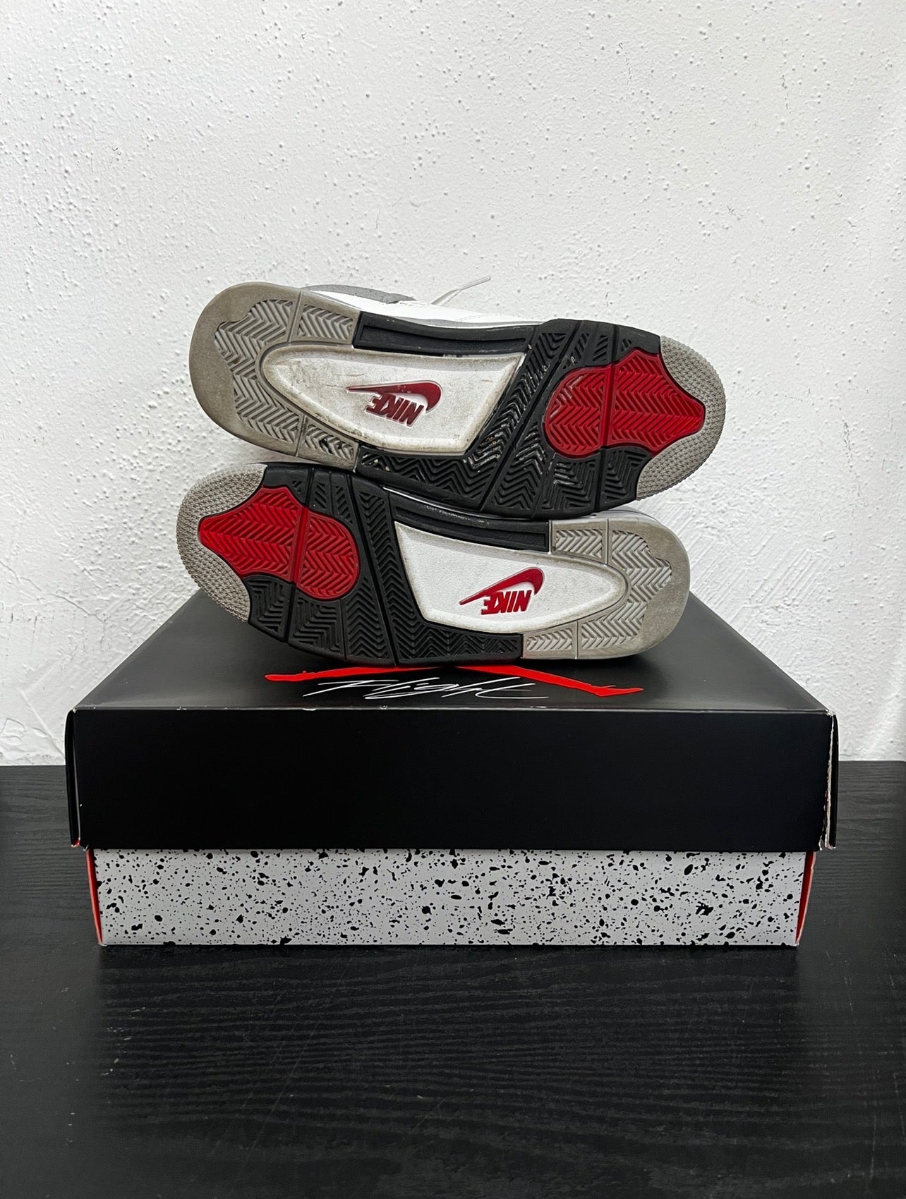 JORDAN 4 WHITE CEMENT USED