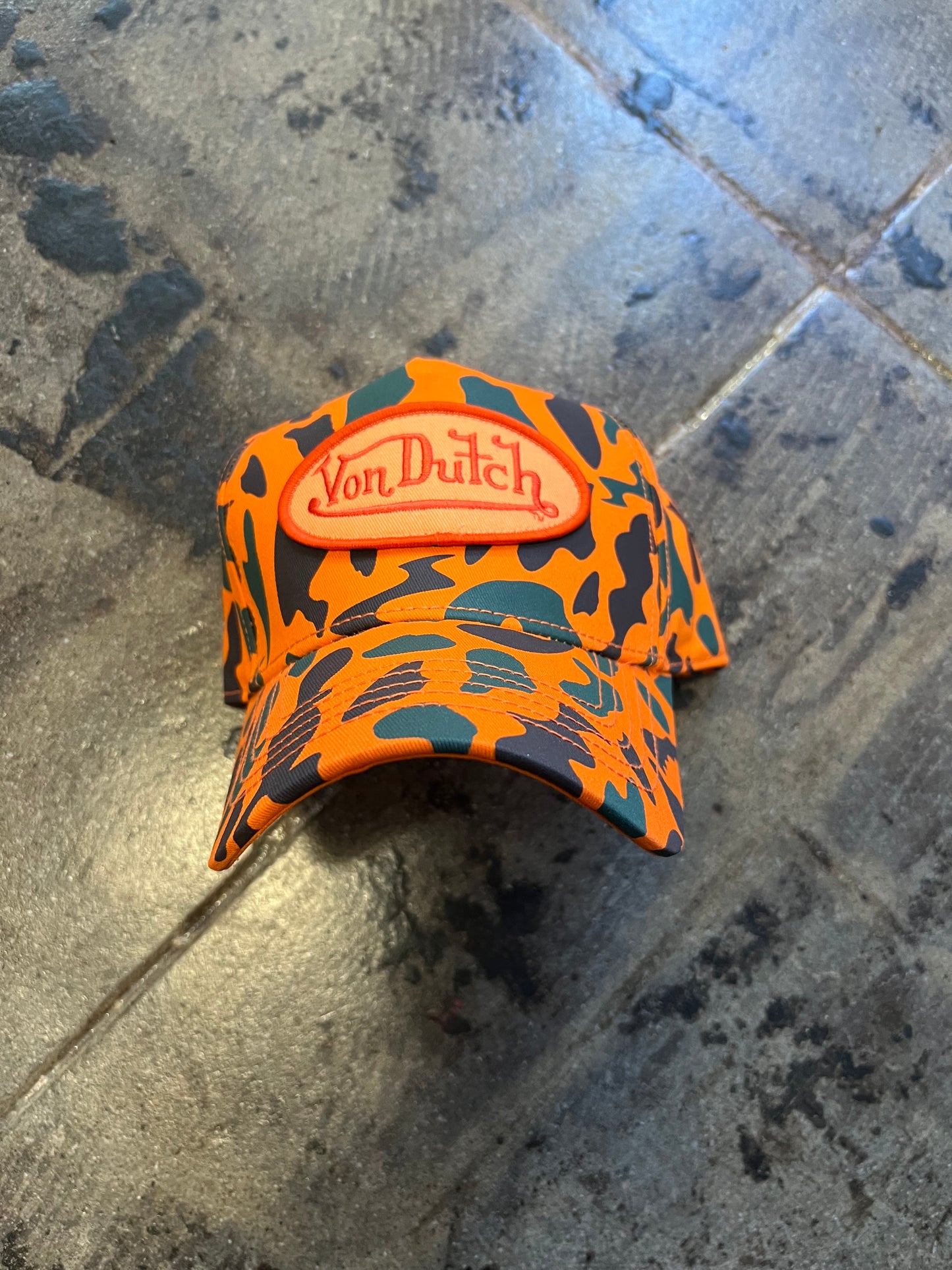Von Dutch Trucker Snapback Orange Camo
