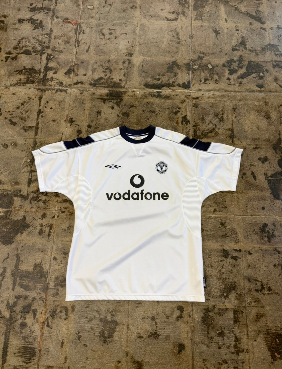 UMBRO 00-01 MANCHESTER UNITED AWAY JERSEY